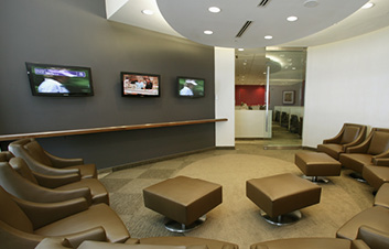 null Plaza Premium Lounge Toronto Pearson Airport